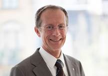 EAK-Landesvorsitzende, Staatsminister Axel Wintermeyer